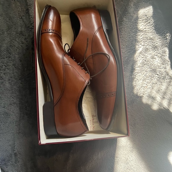 Too Boot New York Adam Derrick Brown Shoe - Picture 9 of 14